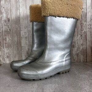 UGG Austrail Millcreek Sterling Silver Rubber Boot Shearling Lined Size 7